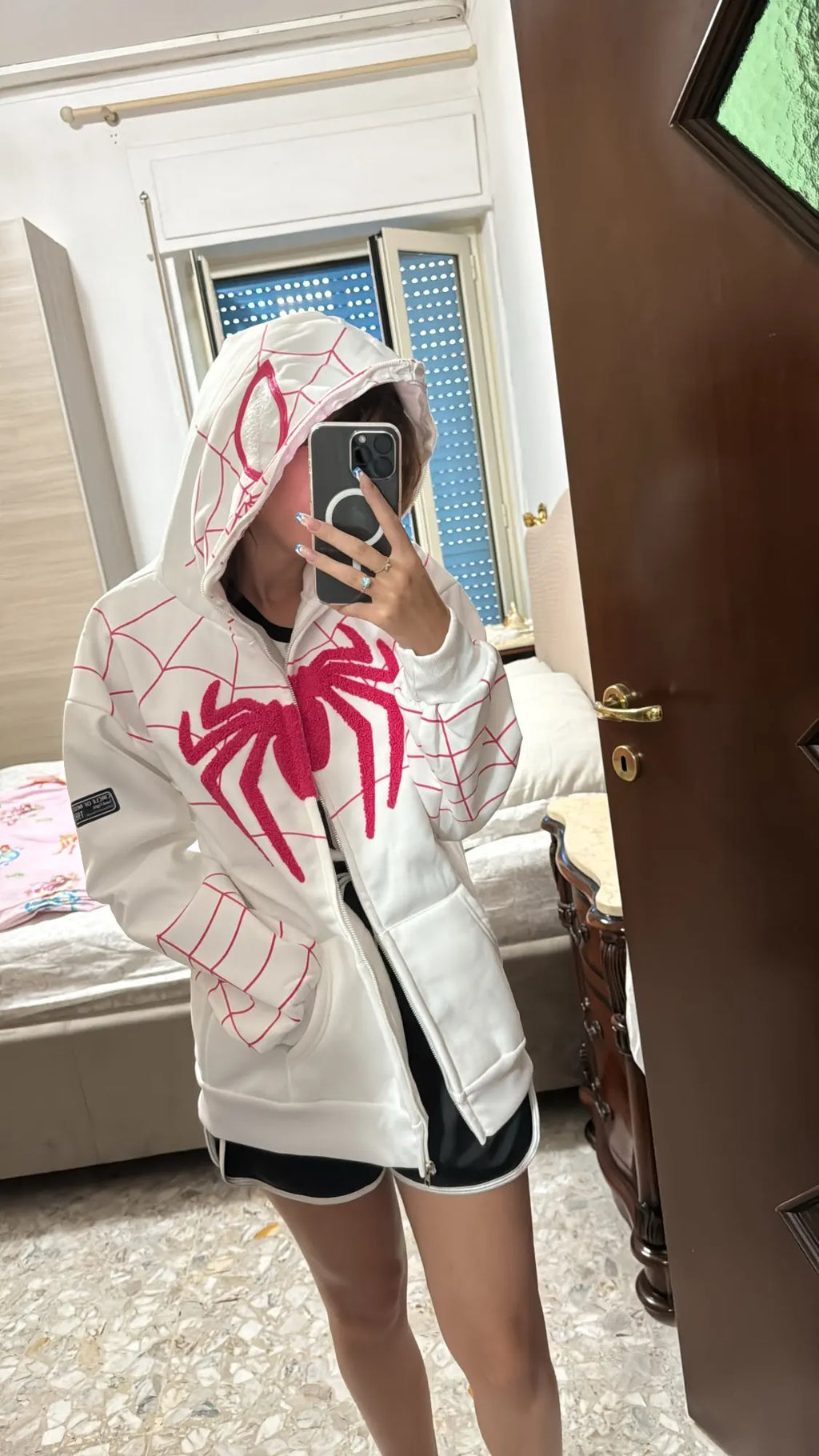 white spider man hoddiee