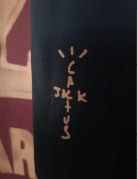 FC Barcelona x Travis Scott Retro Jersey embroidery