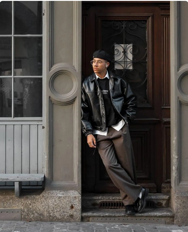 HIGH QUALITY LEATHER BOMBER JACKET